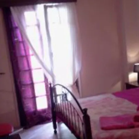 Affittacamere Room In Studio - Simple Hostel The Simple Hostel In The Heart Of Kalamata