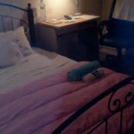 Room In Studio - Simple Hostel The Simple Hostel In The Heart Of Kalamata Kalamata