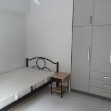 Penzion Room In Studio - Simple Hostel The Simple Hostel In The Heart Of Kalamata *